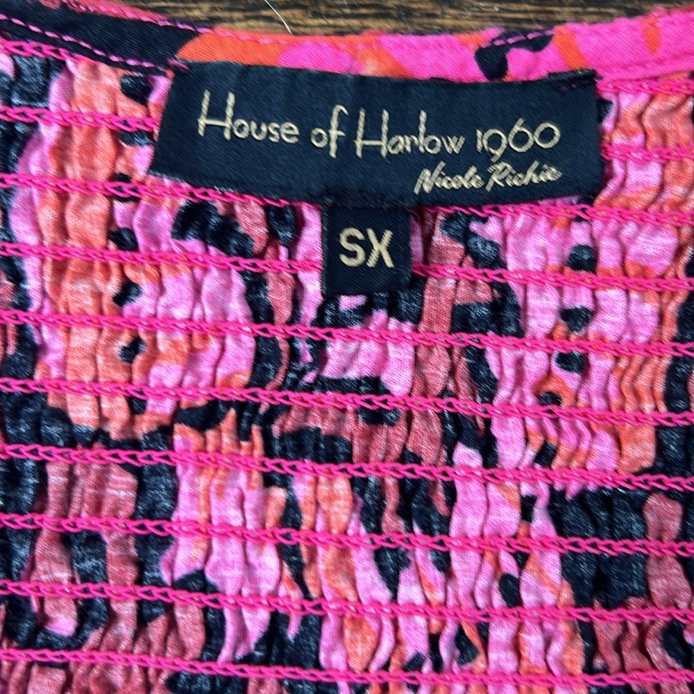 House of Harlow 1960 Nicole Richie Smocked Blouse Size X-Small - Picture 2 of 4